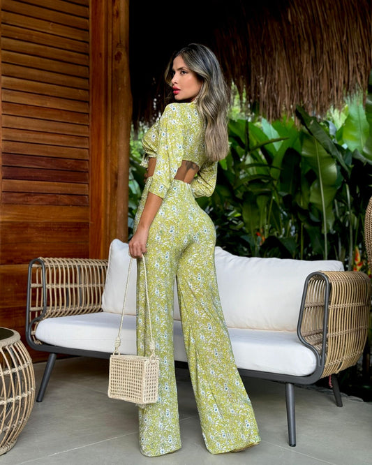 Set Oasis – Fresh, Chic, and Made for Summer